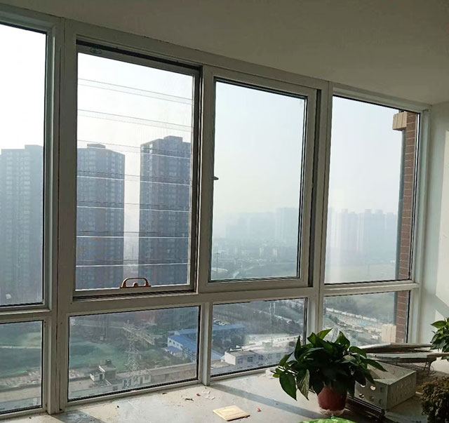 浐灞壹號(hào)安裝實(shí)景——多功能防護(hù)窗